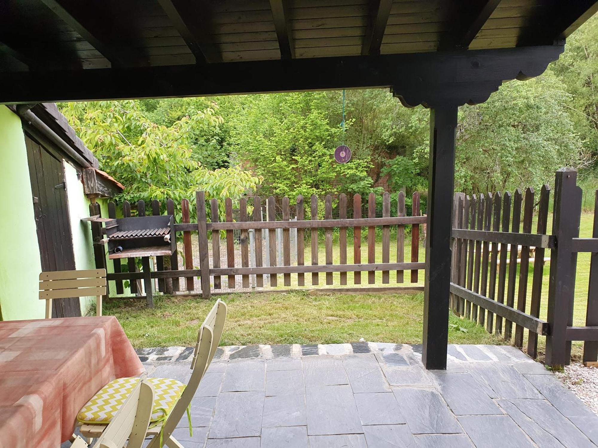 Vivienda Vacacional Con Jardin Y Barbacoa Onís エクステリア 写真